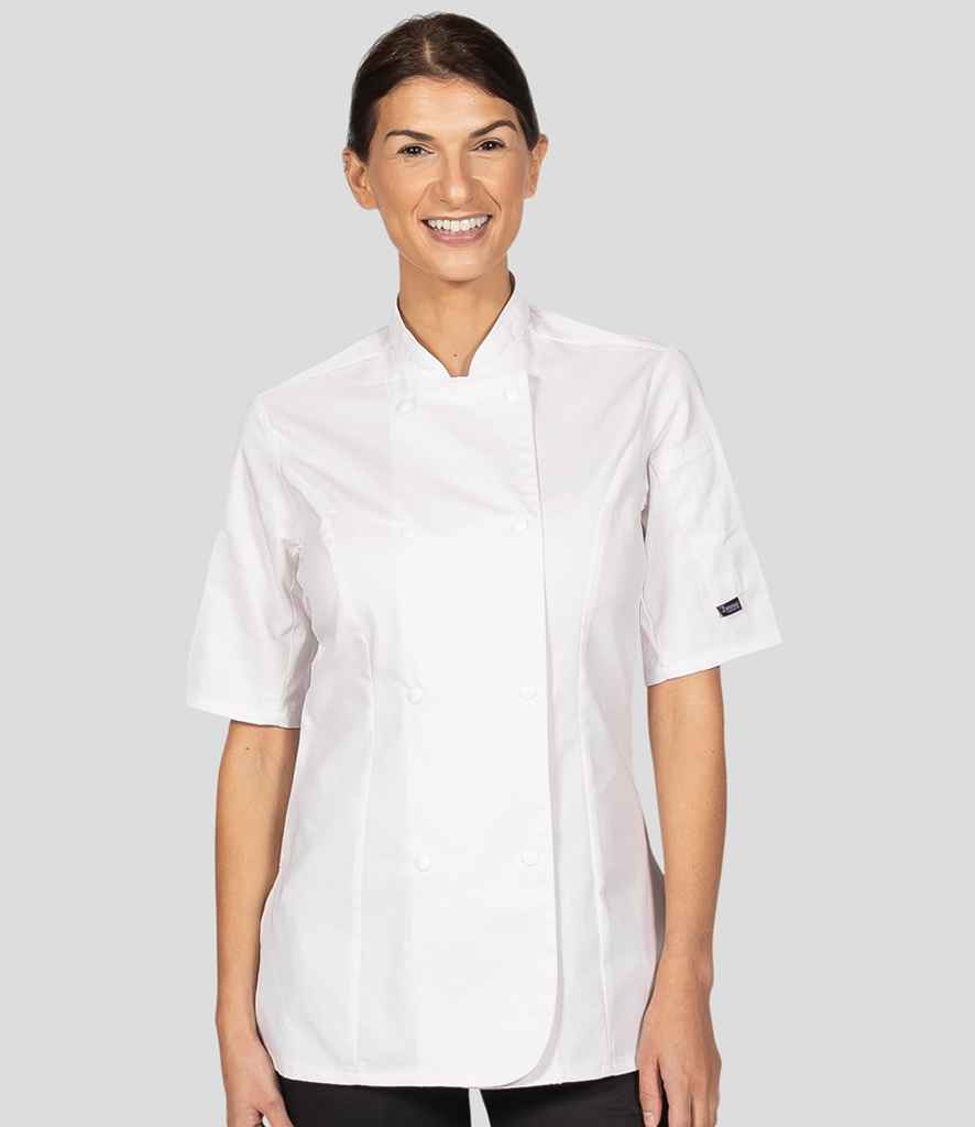 DE00620WHI20MODEL20120HERO.jpg
