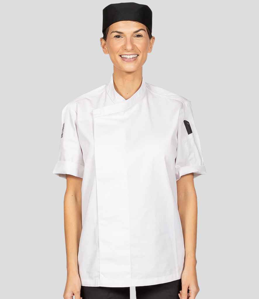 LE00220WHI20MODEL20120HERO.jpg