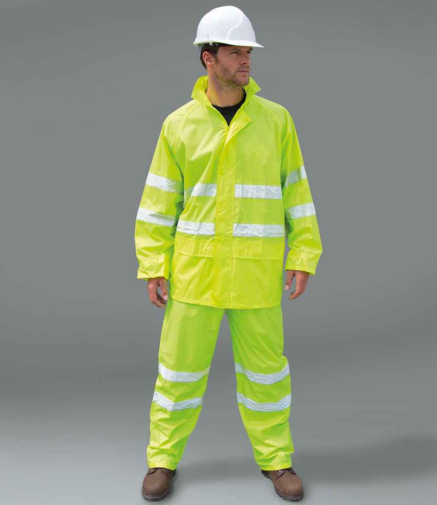 RS216 YEL MODEL 1 HERO